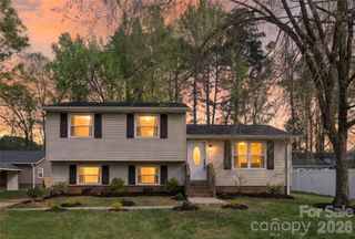 4832 Cheviot Road, Charlotte, NC 28269