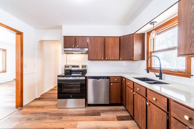 10630 Marion Center Road, Fort Wayne, IN 46816