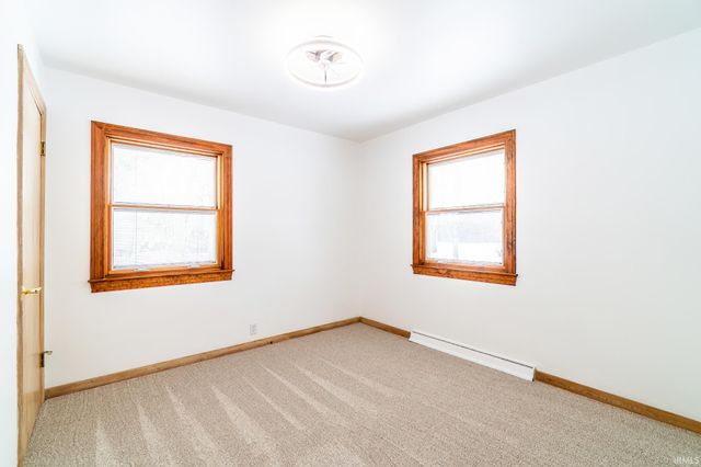 10630 Marion Center Road, Fort Wayne, IN 46816