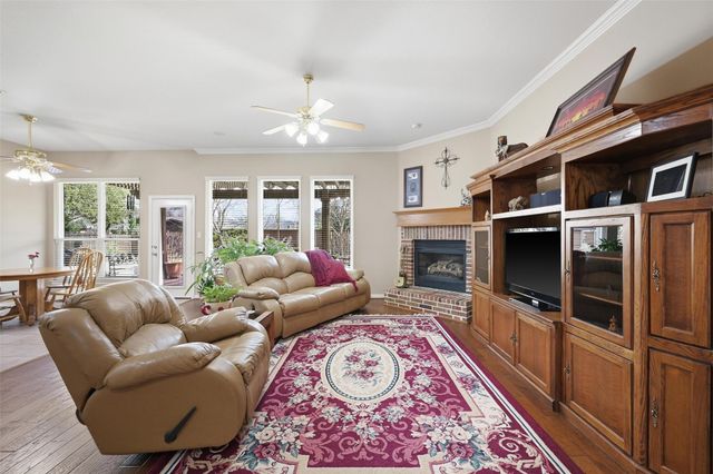 6002 Valleywood Drive, Flower Mound, TX 75028