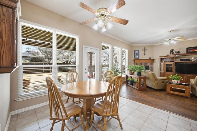 6002 Valleywood Drive, Flower Mound, TX 75028