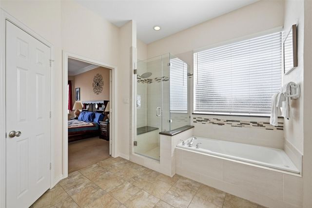 6002 Valleywood Drive, Flower Mound, TX 75028