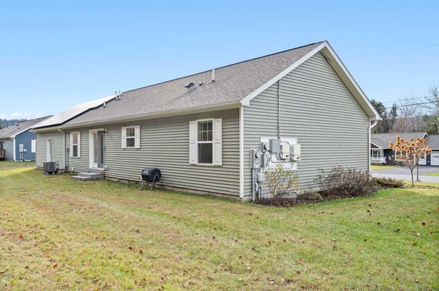 547 Partridge Farm Road, Berlin, VT 05641