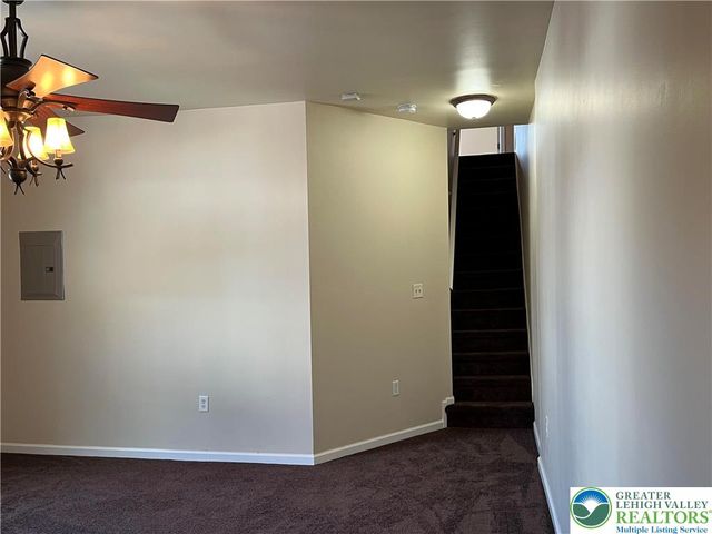 113 North West Street 2, Allentown City, PA 18102