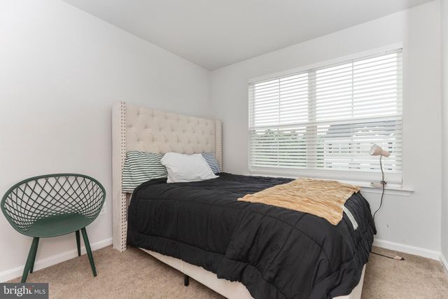 300 CARBINE ST, Taneytown, MD 21787