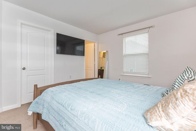 300 CARBINE ST, Taneytown, MD 21787