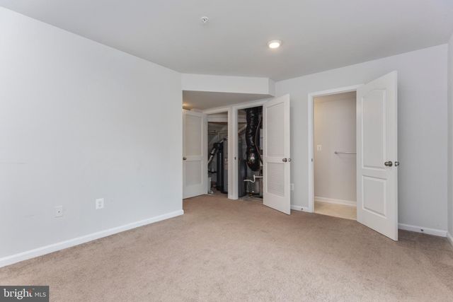 300 CARBINE ST, Taneytown, MD 21787