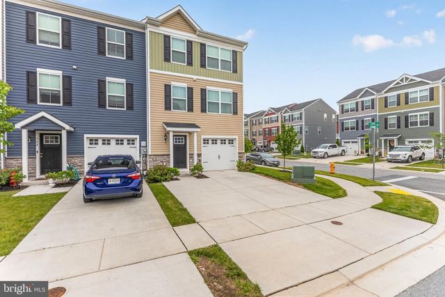 300 CARBINE ST, Taneytown, MD 21787