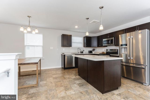 300 CARBINE ST, Taneytown, MD 21787