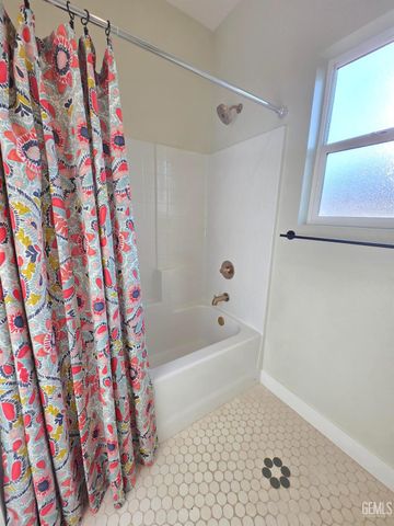 12014 Marquise Drive Drive, Bakersfield, CA 93306