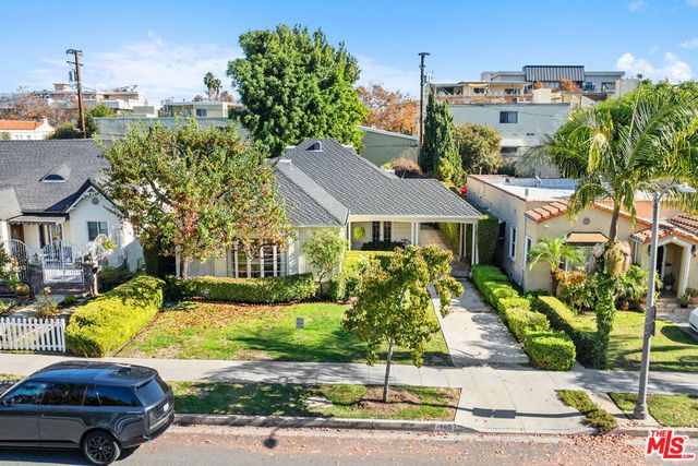 168 N Wetherly Drive, Beverly Hills, CA 90211