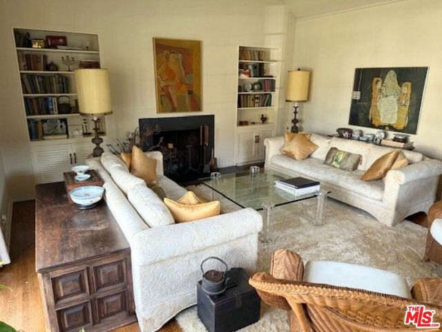 168 N Wetherly Drive, Beverly Hills, CA 90211