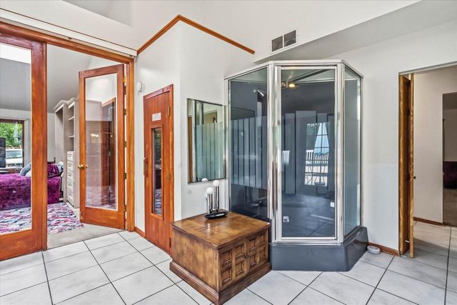 2517 W Chestnut ROAD, Mequon, WI 53092