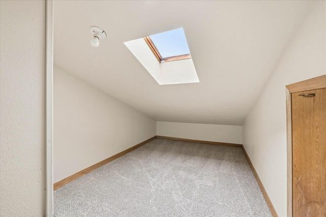 2517 W Chestnut ROAD, Mequon, WI 53092
