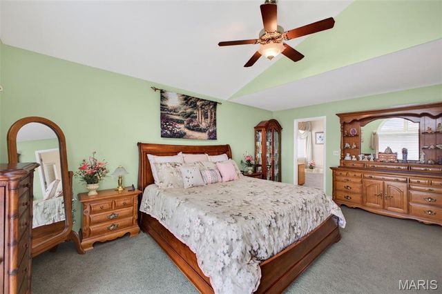 3149 Crystal Lake Drive, St Louis, MO 63129