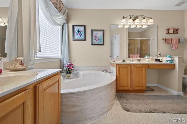 3149 Crystal Lake Drive, St Louis, MO 63129