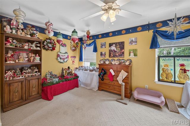 3149 Crystal Lake Drive, St Louis, MO 63129