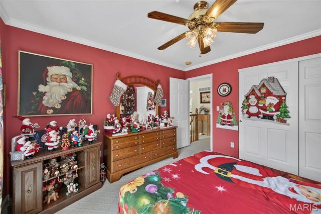 3149 Crystal Lake Drive, St Louis, MO 63129