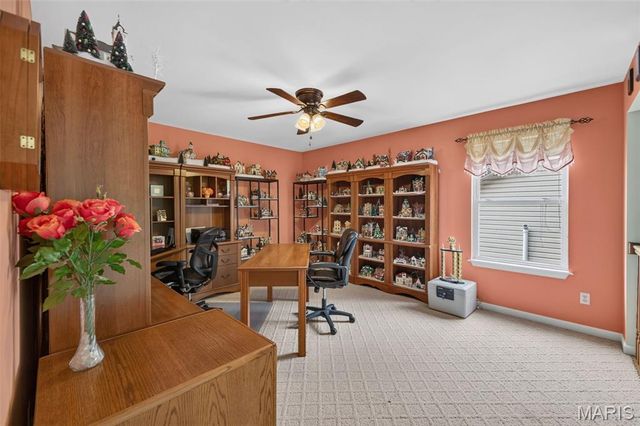 3149 Crystal Lake Drive, St Louis, MO 63129