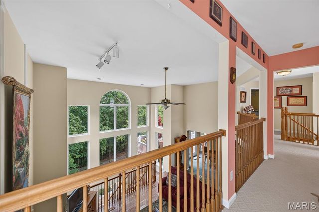 3149 Crystal Lake Drive, St Louis, MO 63129