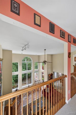 3149 Crystal Lake Drive, St Louis, MO 63129