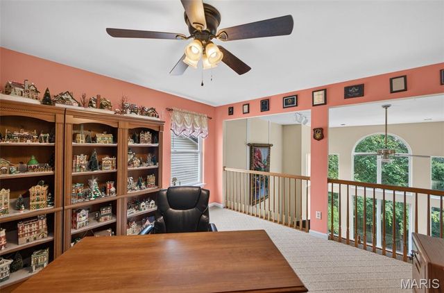 3149 Crystal Lake Drive, St Louis, MO 63129