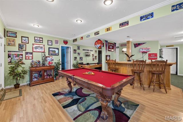 3149 Crystal Lake Drive, St Louis, MO 63129