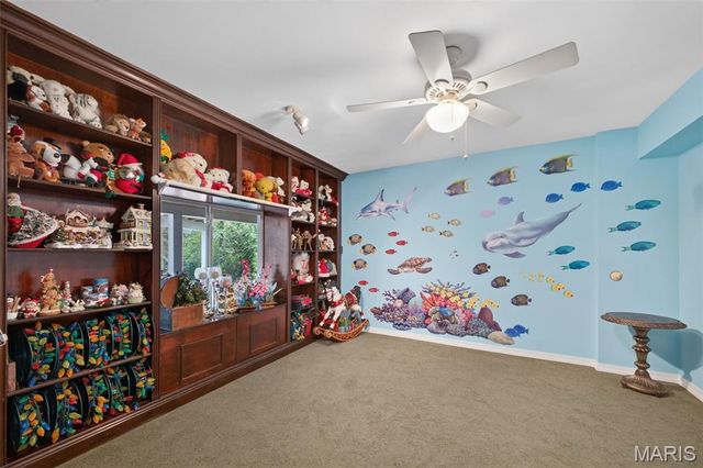 3149 Crystal Lake Drive, St Louis, MO 63129