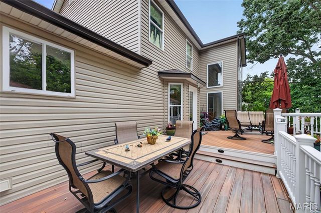3149 Crystal Lake Drive, St Louis, MO 63129