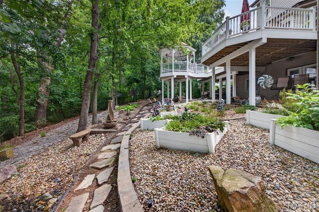 3149 Crystal Lake Drive, St Louis, MO 63129