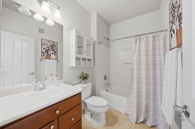 1410 Rosemonde Lane, Santee, CA 92071