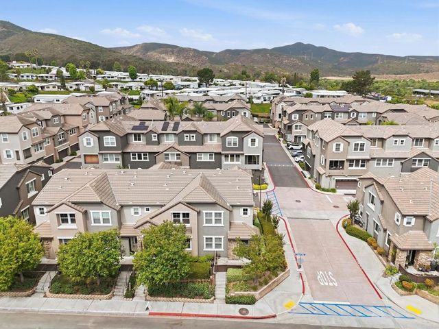 1410 Rosemonde Lane, Santee, CA 92071