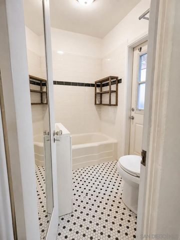3827 Madison, San Diego, CA 92116