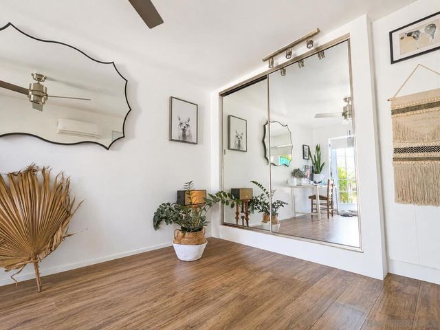 3827 Madison, San Diego, CA 92116