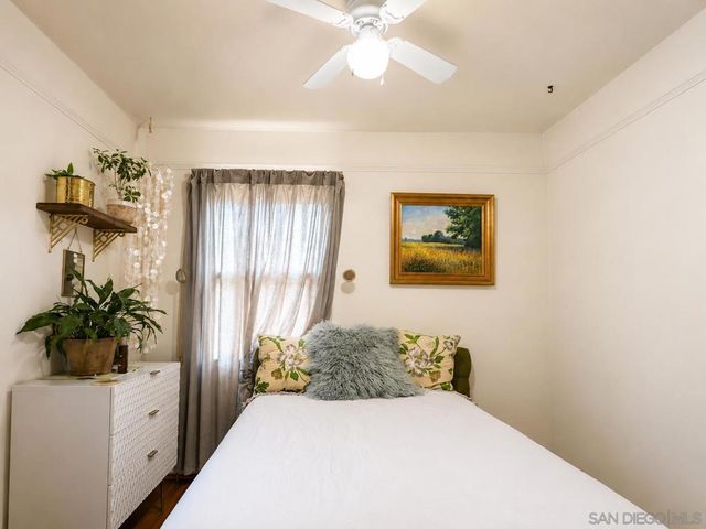 3827 Madison, San Diego, CA 92116