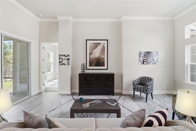 2960 W Pine Ridge Boulevard, Beverly Hills, FL 34465