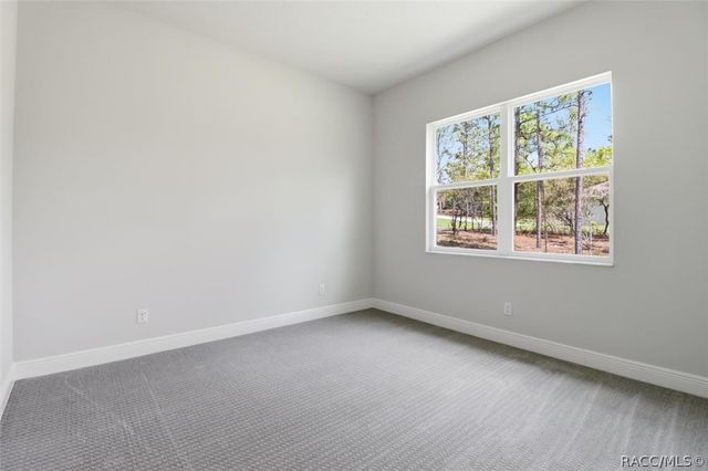 2960 W Pine Ridge Boulevard, Beverly Hills, FL 34465