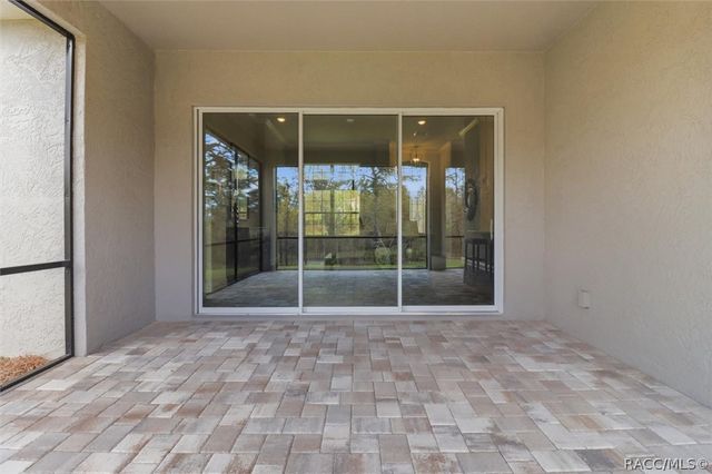 2960 W Pine Ridge Boulevard, Beverly Hills, FL 34465