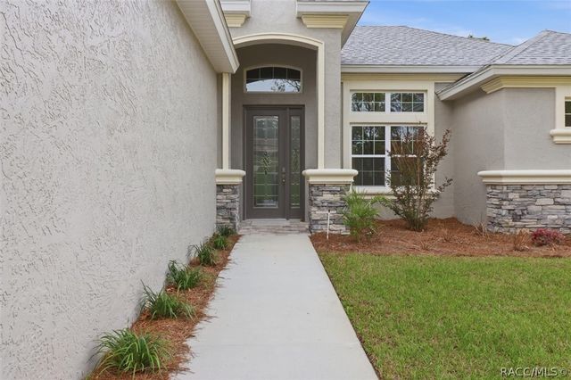 2960 W Pine Ridge Boulevard, Beverly Hills, FL 34465