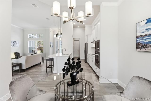 2960 W Pine Ridge Boulevard, Beverly Hills, FL 34465