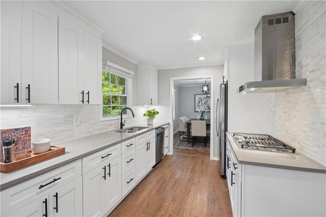 2772 Dunnington Circle, Atlanta, GA 30341