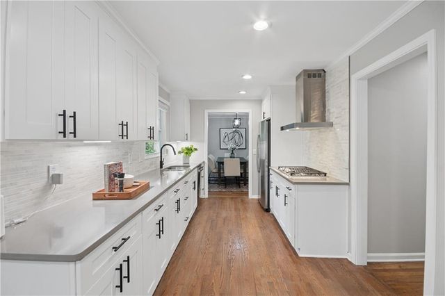 2772 Dunnington Circle, Atlanta, GA 30341