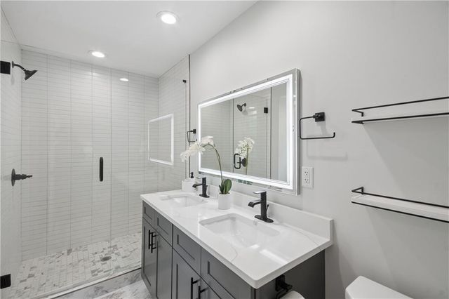 2772 Dunnington Circle, Atlanta, GA 30341