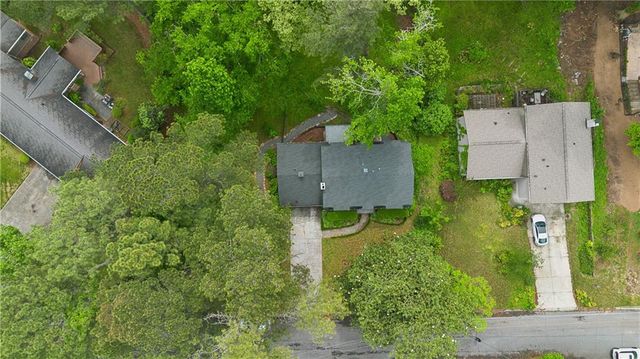 2772 Dunnington Circle, Atlanta, GA 30341
