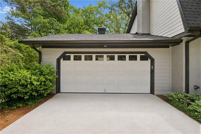 2772 Dunnington Circle, Atlanta, GA 30341