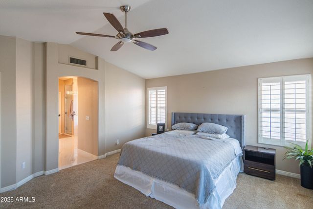 5663 W ABRAHAM Lane, Glendale, AZ 85308