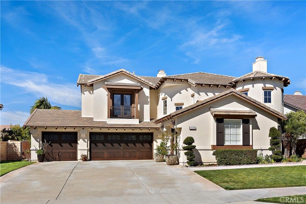 Image 2 of property listing at 1024 N Cheyenne, Orange, CA 92869