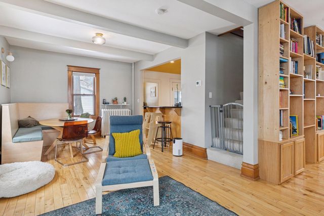 375 View Street, Saint Paul, MN 55102