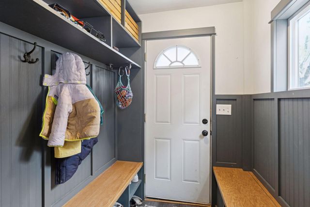 375 View Street, Saint Paul, MN 55102