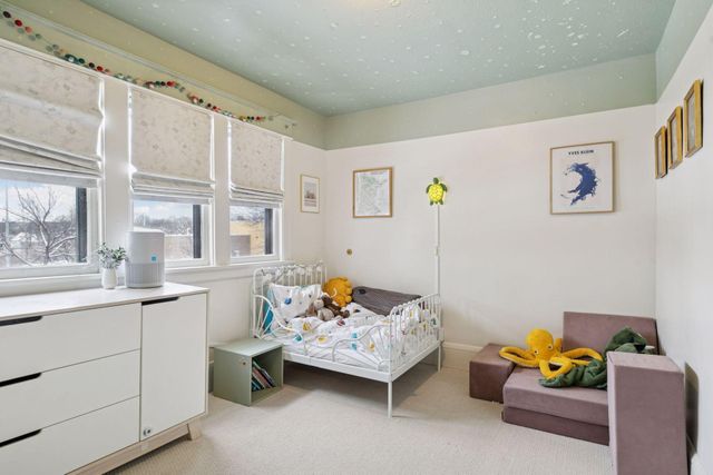 375 View Street, Saint Paul, MN 55102